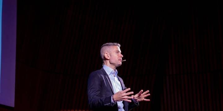 Alejandro Ganimian y el problema del ausentismo escolar: cómo impacta en la comprensión lectora y la matemática