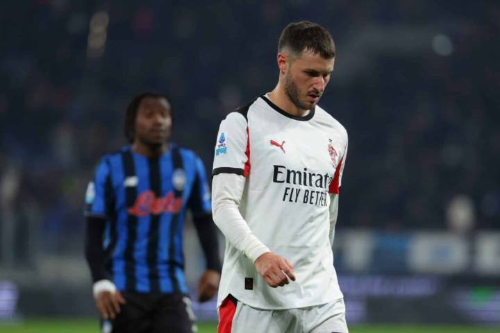 Milan empata y Santiago termina lesionado
