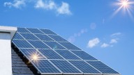 Piénselo dos veces antes de instalar paneles solares en estas zonas: podría meterse en problemas y perder su dinero