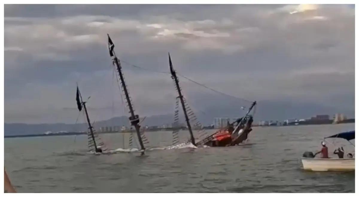Se hunde la Marigalante: adiós al emblema náutico de Puerto Vallarta