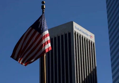 Bank of America ajustó sus proyecciones tras el triunfo de Javier Milei: a cuánto estará el dólar a fines de 2025