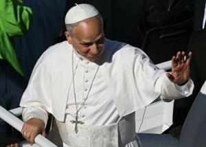 Pope hails role of news agencies in ‘post