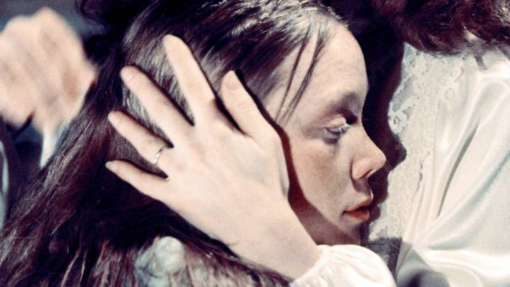 What happened to the original Carrie actress – and the star who played her mom?