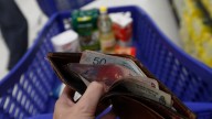 Más de la mitad de los hogares no llega a fin de mes y el 40% tiene problemas con las deudas