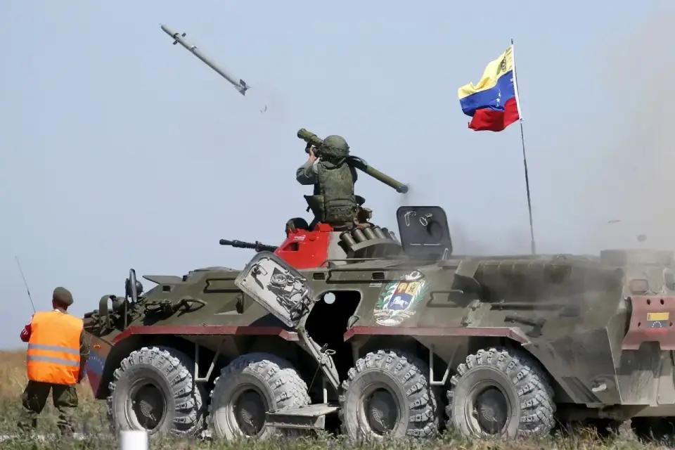 Los misiles Igla-S: el poder portátil que Maduro presume en medio de la tensión con EEUU