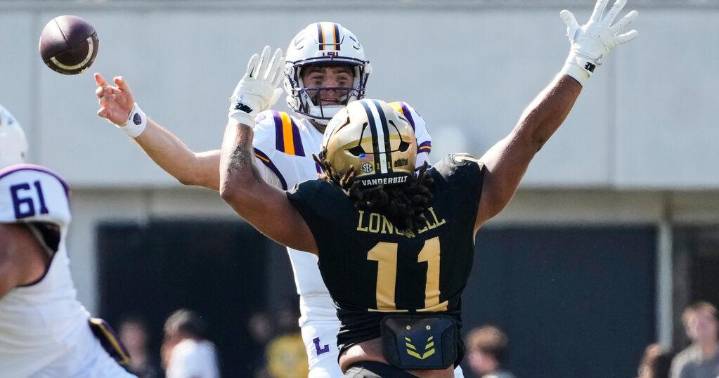 Scott Rabalais: Trust in LSU is low, but can Tigers find magic in the night against A&M?