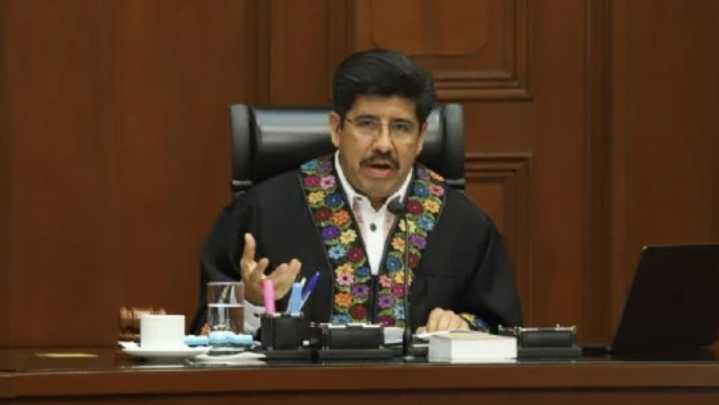 Hugo Aguilar remueve a todos los directores de Casas de la Cultura Jurídica