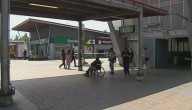 Delincuentes armados roban perfumería en Metro Vespucio Norte en Recoleta