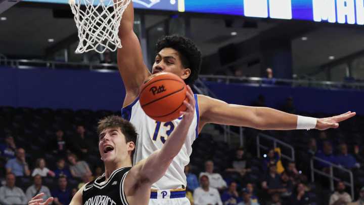 VOTE now to rank the D-I college basketball teams in Rhode Island