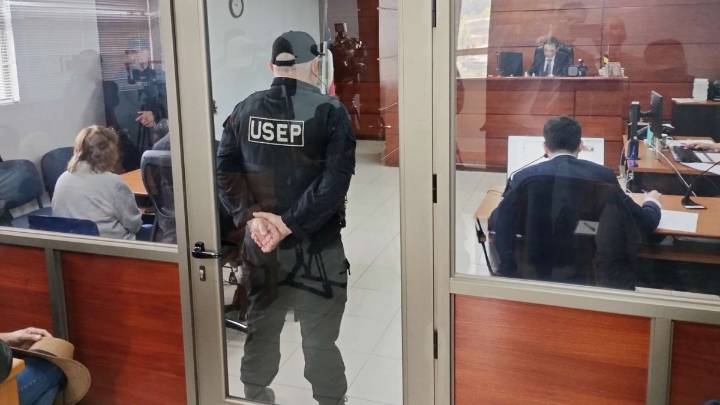 "Quise salvarlos para que no sufrieras": Revelan conversación de acusada de doble parricidio en Chiguayante con su marido