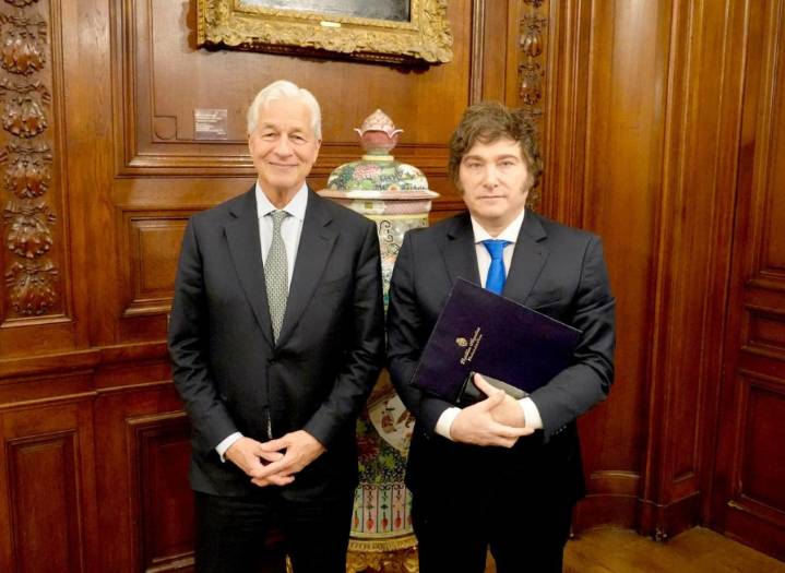 Señales a los mercados: Milei se reunió con el CEO de JPMorgan