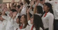 Texas–OU fans unite at Galleria Dallas for spirited Red River Sing