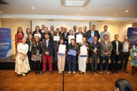 Alcaldes y secretarios de 129 municipios del país se formaron en administración pública y liderazgo
