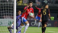 Un autogol salva a la Selección Chilena del bochorno contra Perú