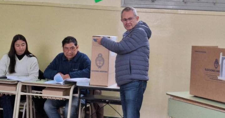 Mario Pizarro: "un día para celebrar la democracia"