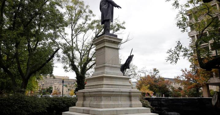 A Confederate statue is restored as part of Trump's efforts to reshape how history is told