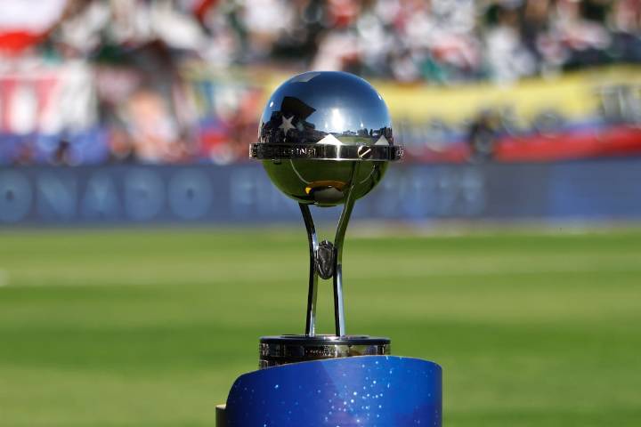 ¿Llegará la U? Conmebol define el estadio que albergará la final de la Copa Sudamericana 2025