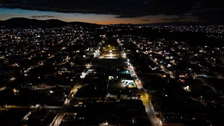 Ayuntamiento de Pachuca fortalece la infraestructura de alumbrado público en Nopancalco
