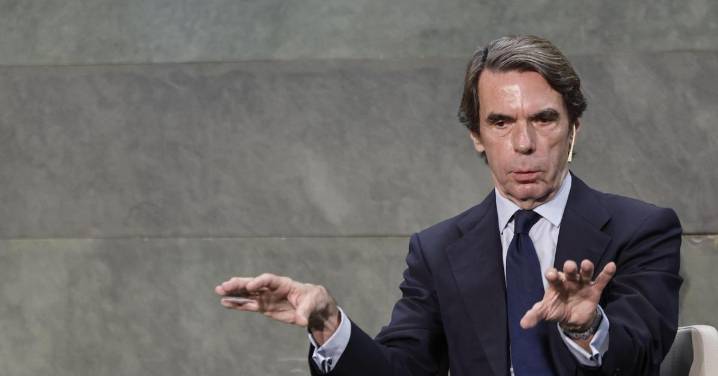 La diferencia de Aznar con Sánchez y el "retraso intelectual de la izquierda"