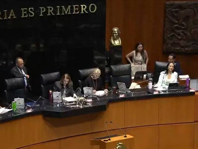 Pleno del Senado aprueba Ley de Ingresos del 2026 sin cambios