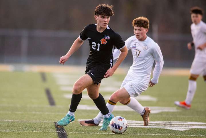 See Grand Rapids-area boys soccer district tournament pairings, schedules