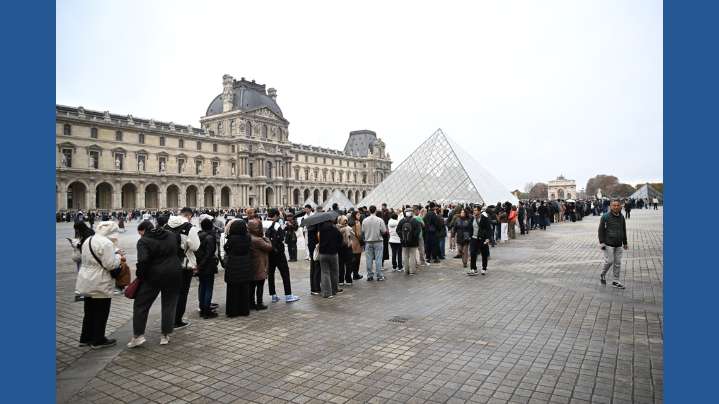 Louvre remains closed one day after jewel heist
