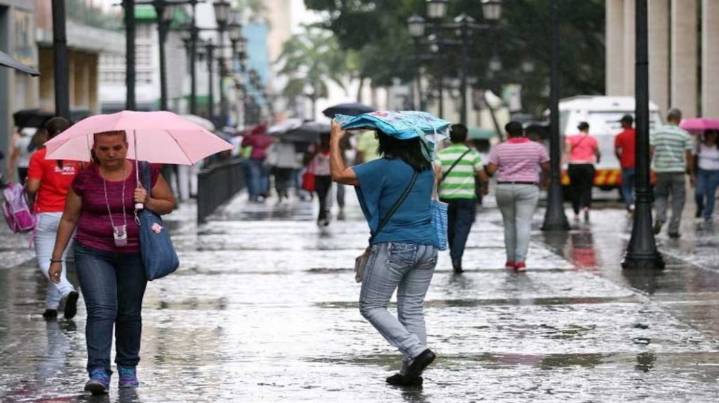 Viviendas afectadas, anegaciones y colapso de puentes: fuertes lluvias causan daños en varios estados de Venezuela