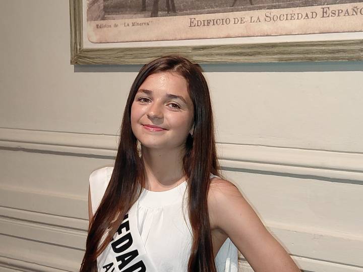 La Sociedad Española presentó su aspirante para la Fiesta de 2026 / Es Federica Gamietea