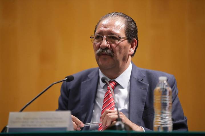 PT exige dignificar condiciones laborales de médicos residentes