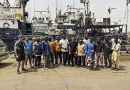 Los atuneros vascos varados en Senegal: «Después de once meses ya no sabemos qué hacer y estamos a punto de quedarnos sin barcos»
