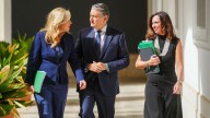 Andalucía aprueba su plan de choque para los cribados del cáncer de útero y colon: 586 contratos y 89 millones
