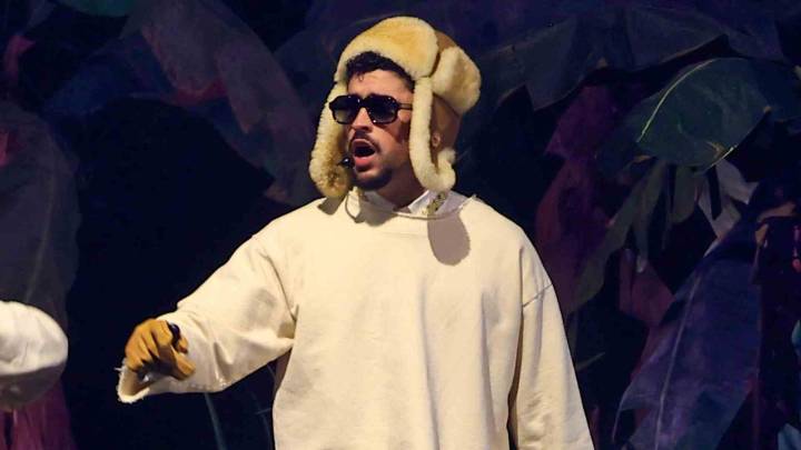 Bad Bunny respondió a las críticas por su participación en el Super Bowl: "Si no entiendes español, tienes cuatro meses para aprender"
