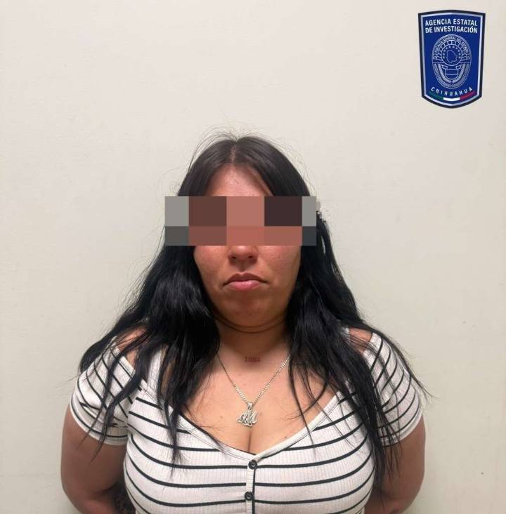 Detienen a mujer en posesión de cocaína y piedra en polvo