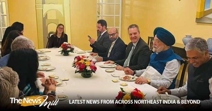 Union Minister Hardeep Puri holds talks with Brazililian officials on Indian investments