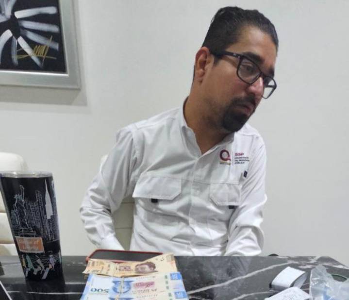 Compañeros exhiben a mando policiaco corrupto de Quintana Roo