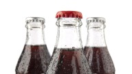 No las tires: transformá las botellas de vidrio y latas de gaseosa en estas divinas lámparas ecológicas para tu casa