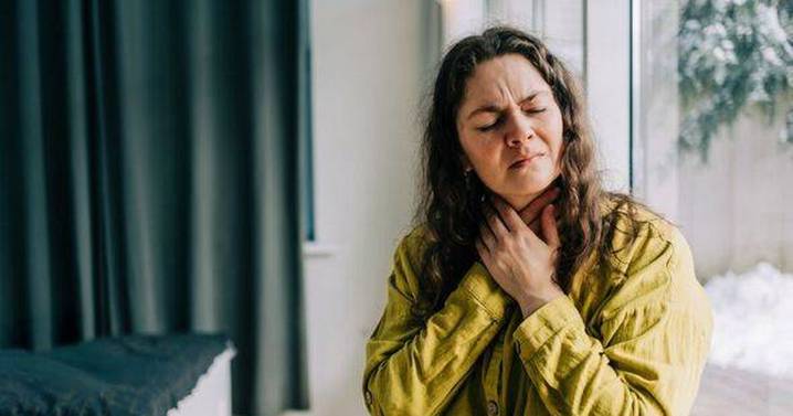 Throat symptom could be sign of new Covid strain Stratus