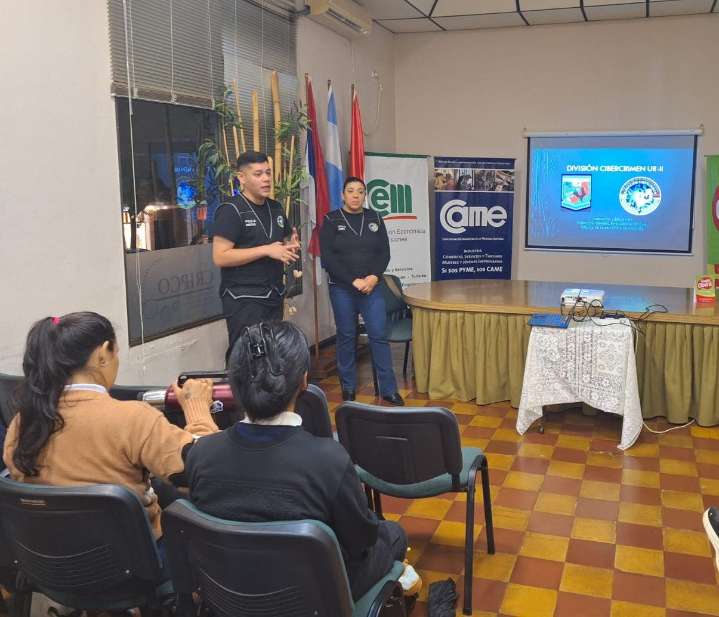 Capacitación sobre prevención de ciberdelitos en la CRIPCO: herramientas para un uso más seguro de las tecnologías