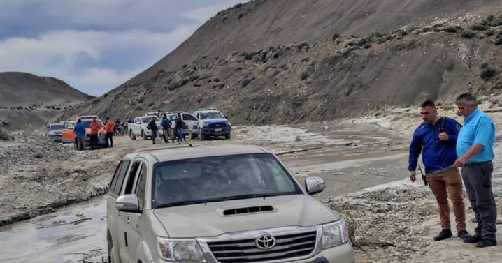 Sin rastros de los jubilados de Chubut: «¿Y si se los tragó la tierra?», un guía alertó sobre los «sumideros»