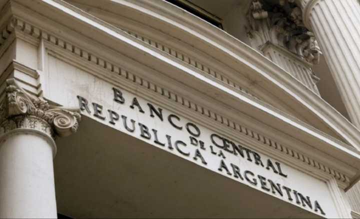 Para estabilizar el dólar, Nación firmó el swap con el Tesoro de EE.UU. por $20 mil millones