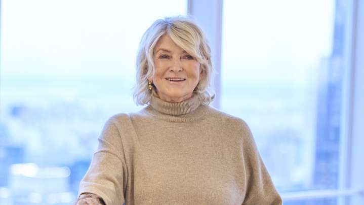 The Only Food Martha Stewart Trusts On Airplanes Breaks The Most Basic Rule