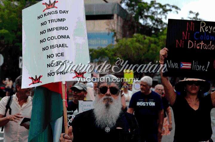 Puertorriqueños se unen a las protestas “No King’s” contra Trump