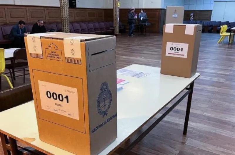 Pese al 30% de ausentismo proyectado, el Gobierno Nacional insiste en llamar a votar