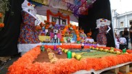 Preparan muestra de altares por Día de Muertos en parque 21 de Mayo