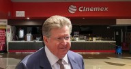 La historia de Cinemex, cadena de cines de Germán Larrea, quien busca adquirir Banamex con Grupo México