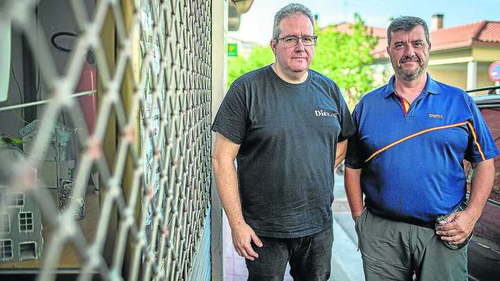 Los pueblos recurren a rondas nocturnas y las cámaras para enfrentarse a la inseguridad