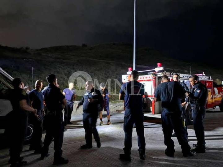 Rescatan a dos jóvenes senderistas y sus perros en el Cerro del Marro