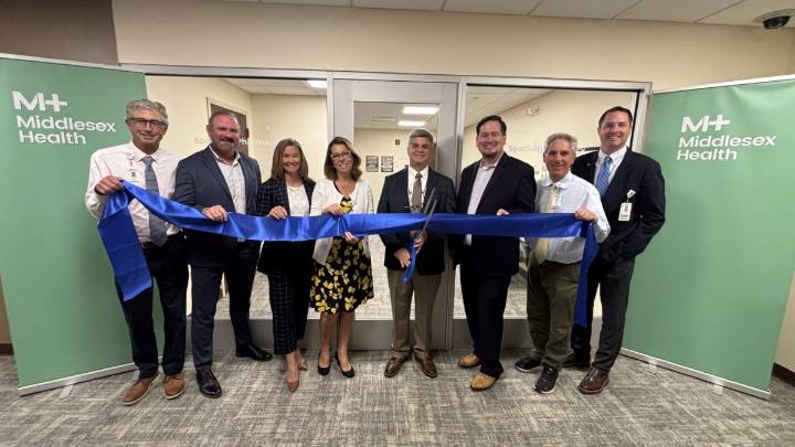 Middlesex Hospital unveils the first Specialty Pharmacy for health system