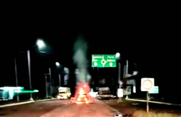 Reportan enfrentamientos y narcobloqueos en Guachochi