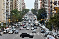 Elecciones 2025: los servicios, la recreación y los comercios funcionarán con cambios